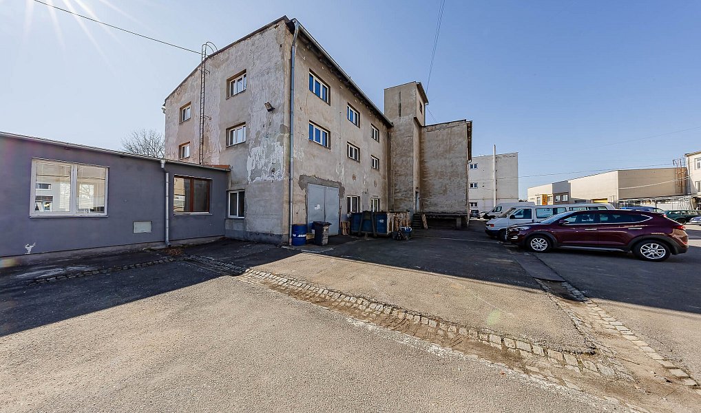 Pronájem skladovacích prostor 391 m², Bojkovice – náhled fotky 8