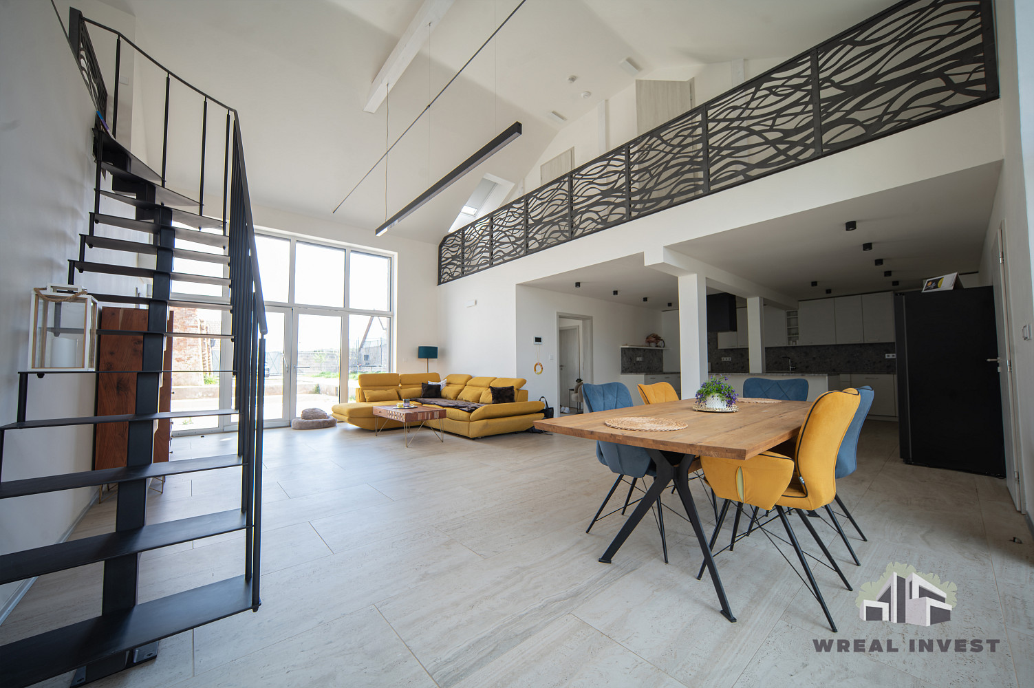 Prodej domu 251 m² s pozemkem 794 m² — photo 2