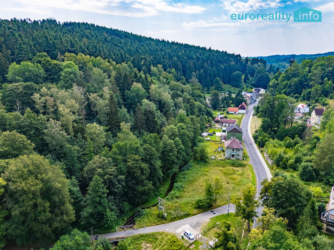 Prodej stavebního pozemku 1 450 m² – fotografie 4