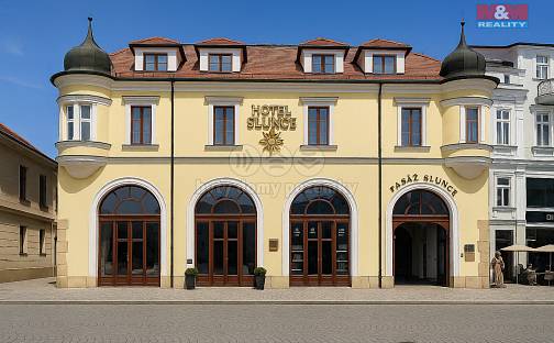 Pronájem obchodních prostor 103 m², Masarykovo náměstí, Uherské Hradiště