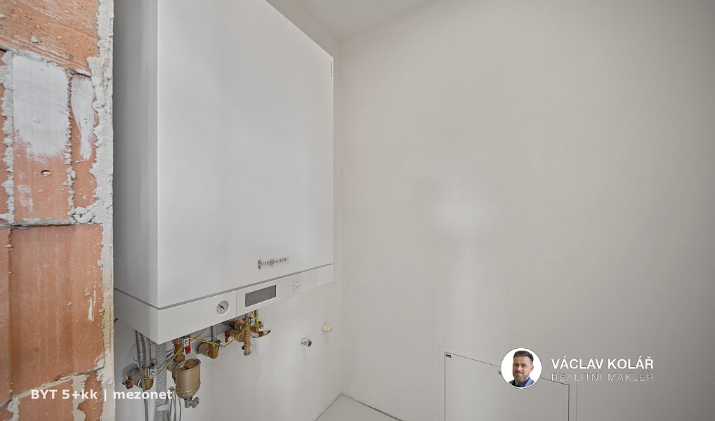 Prodej domu 338 m² s pozemkem 816 m², Horoušany – náhled fotky 25