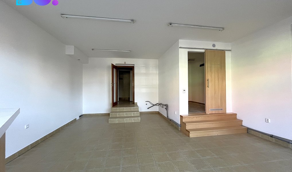 Prodej obchodních prostor 78 m², Třeboň – náhled fotky 5