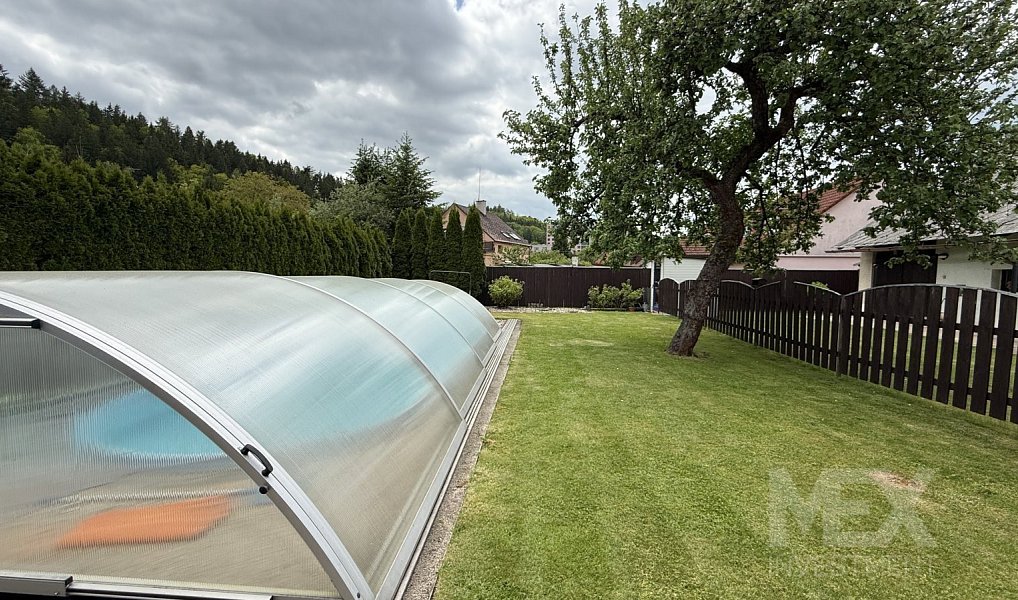 Prodej domu 130 m² s pozemkem 453 m², Náchod – náhled fotky 23