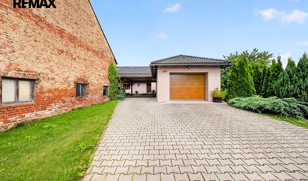 Prodej domu 252 m² s pozemkem 1 767 m², Holasovice – náhled fotky 25