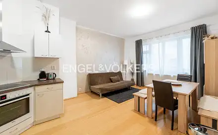 Pronájem bytu 3+kk 102 m²