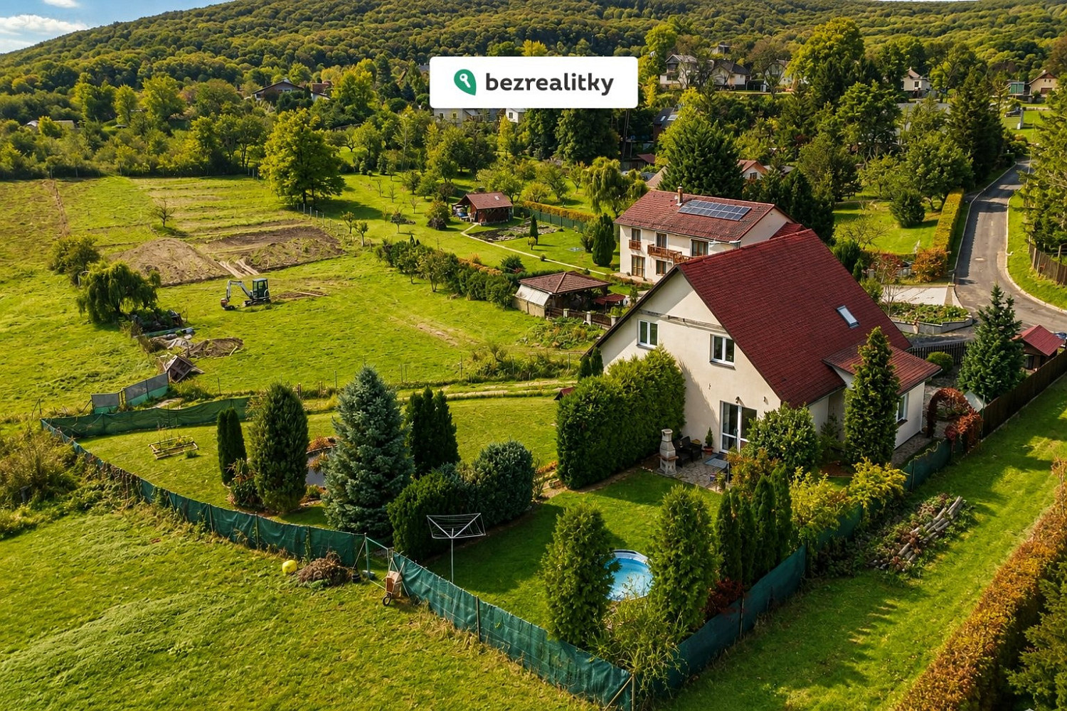 Prodej domu 238 m² s pozemkem 1 091 m²