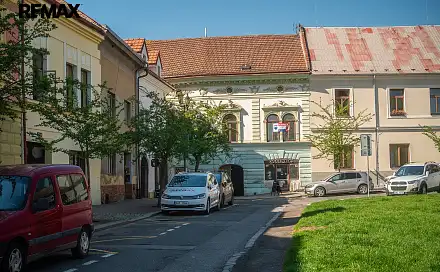 Prodej bytu 5+1 161 m², nám. Arnošta z Pardubic, Český Brod, okres Kolín