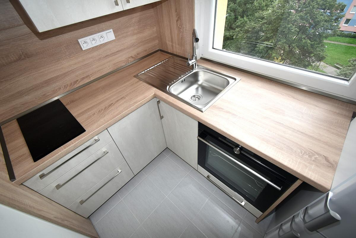 Pronájem bytu 1+kk 30 m²
