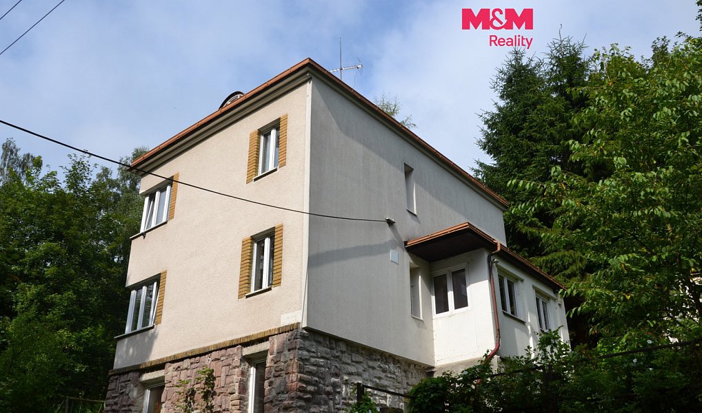 Prodej domu 250 m² s pozemkem 750 m², Hronov – náhled fotky 3