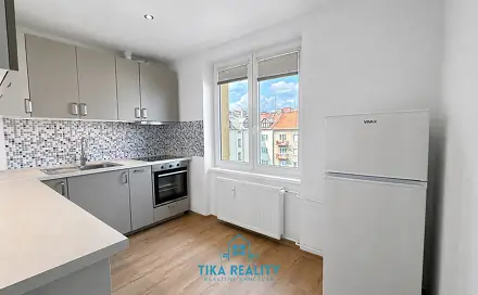 Pronájem bytu 2+1 48 m², Křižíkova, Olomouc - Hodolany