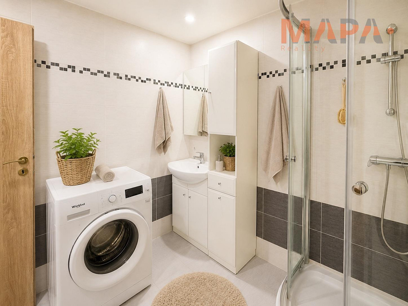 Prodej bytu 2+1 61 m² – fotografie 2