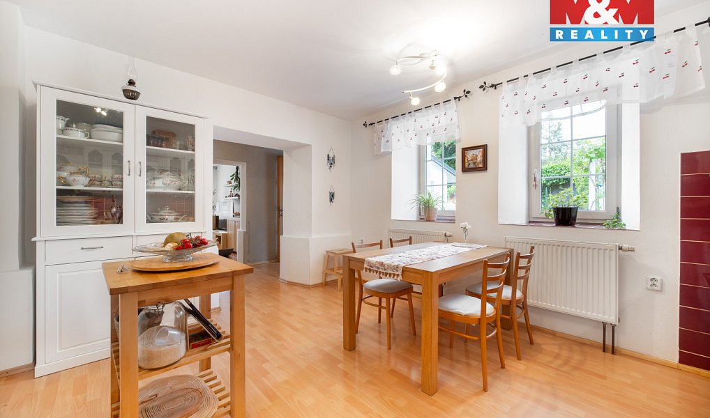 Prodej domu 154 m² s pozemkem 352 m², Chrudim – náhled fotky 3
