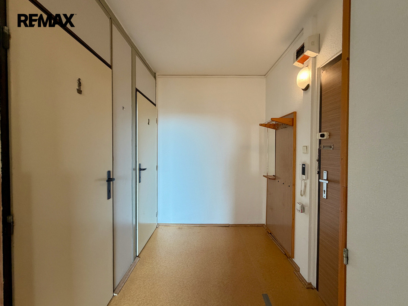 Pronájem bytu 2+kk 42 m² – další