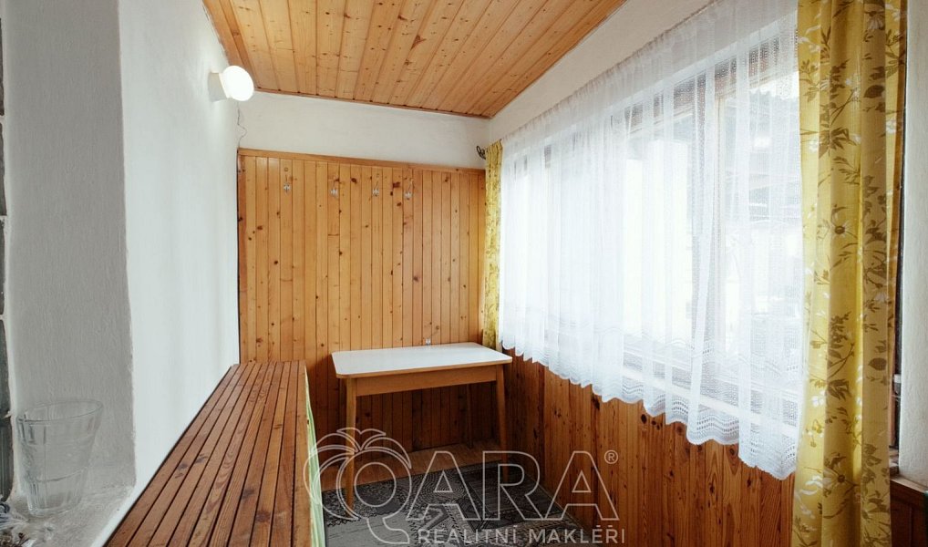 Prodej domu 300 m² s pozemkem 1 482 m², Milovice – náhled fotky 9