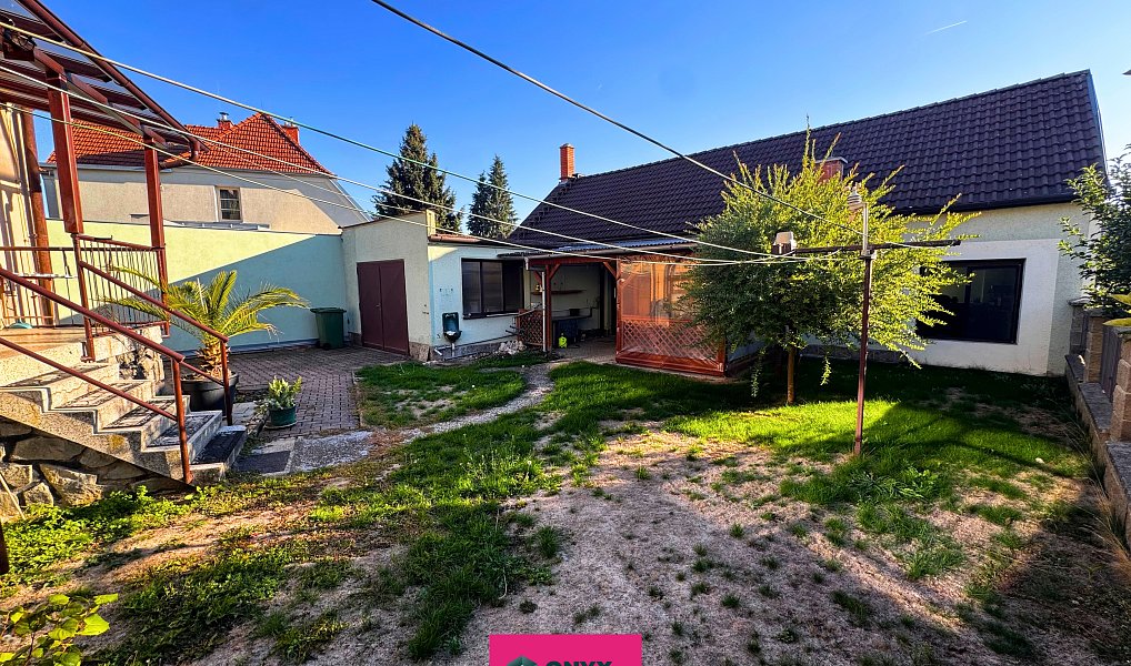 Prodej domu 214 m² s pozemkem 435 m², Rousínov – náhled fotky 23