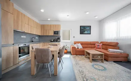 Prodej bytu 4+kk 166 m², Třešňová, Znojmo - Přímětice