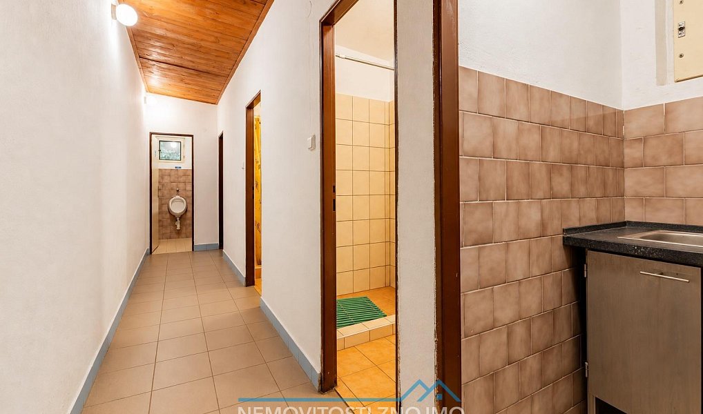 Prodej chaty/chalupy 180 m² s pozemkem 200 m², Štítary – náhled fotky 12