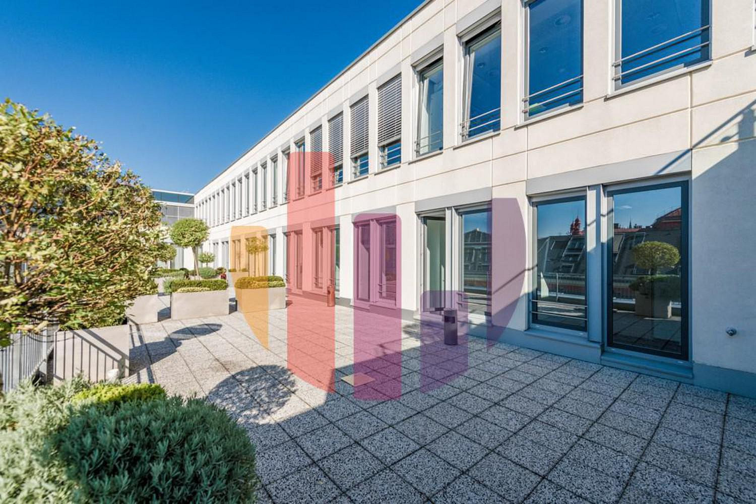 Pronájem kanceláře 78 m² – pohled 5