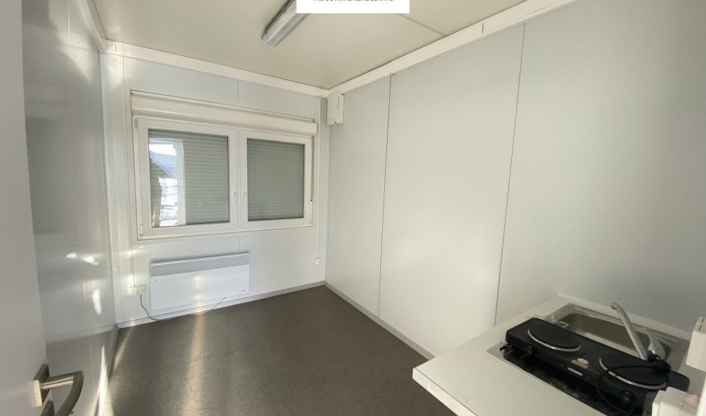 Pronájem komerčního pozemku 17 000 m², Nupaky – náhled fotky 7