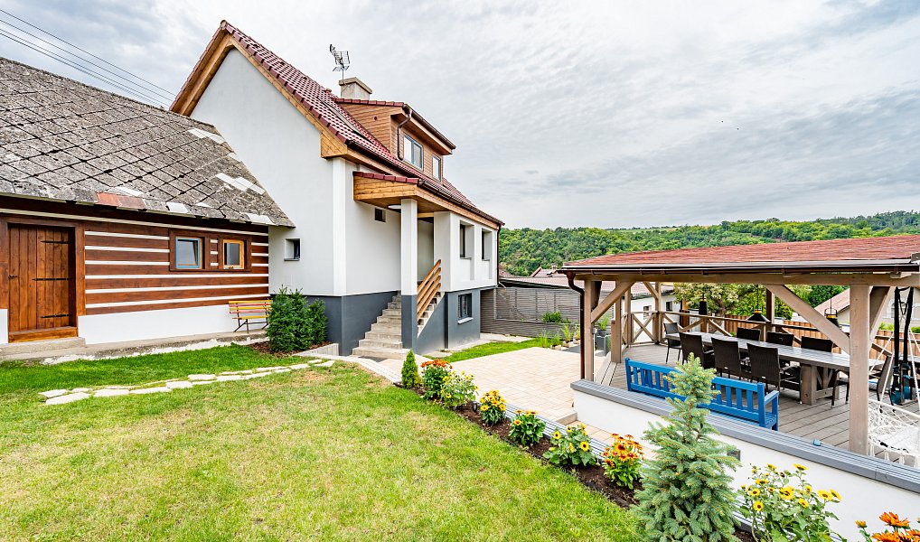 Prodej domu 234 m² s pozemkem 521 m², Roztoky – náhled fotky 3