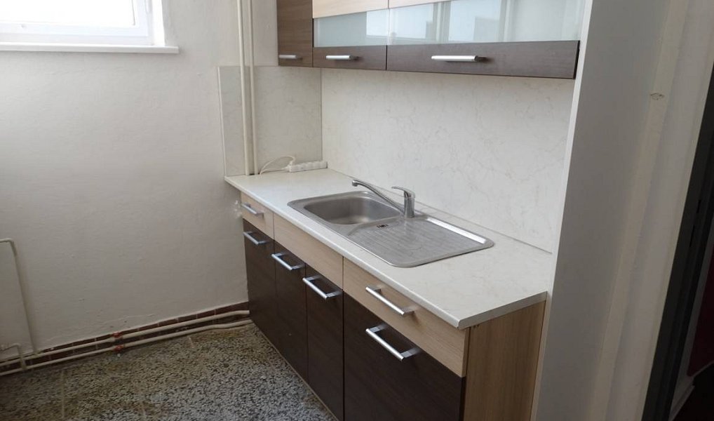 Pronájem obchodních prostor 206 m², Jihlava – náhled fotky 10