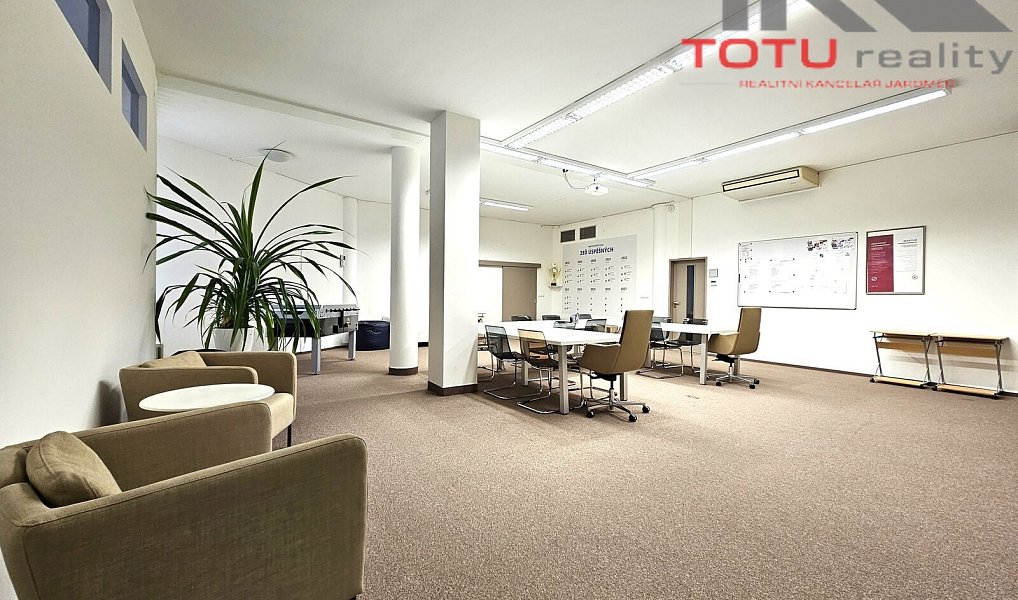 Pronájem obchodních prostor 155 m², Chrudim – náhled fotky 5