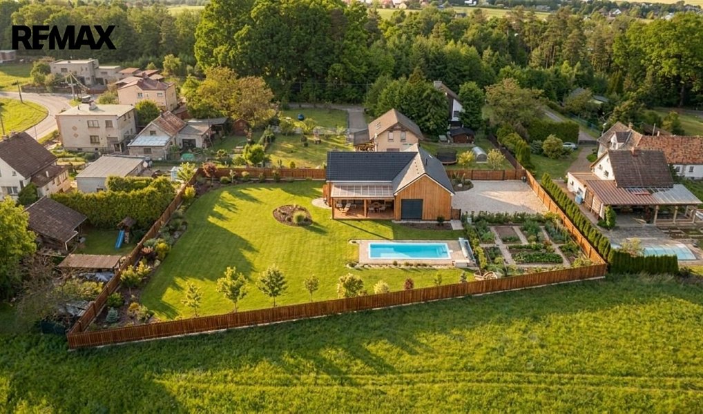 Prodej stavebního pozemku 2 600 m², Václavovice – náhled fotky 2