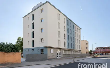 Pronájem bytu 1+kk 26 m², náměstí Míru, Veselí nad Moravou, okres Hodonín