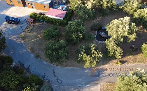Prodej stavebního pozemku 600 m², Poličnik, Chorvatsko