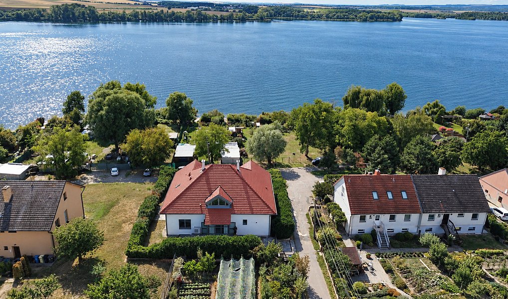 Prodej domu 408 m² s pozemkem 923 m², Pohořelice – náhled fotky 32