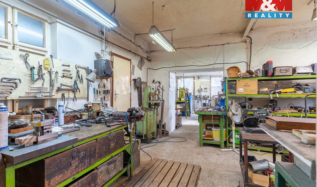 Prodej výrobních prostor 180 m², Bedihošť – náhled fotky 10