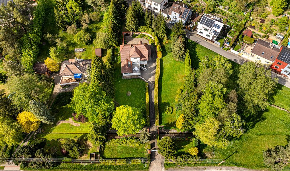 Prodej domu 289 m² s pozemkem 3 375 m², Družec – náhled fotky 3