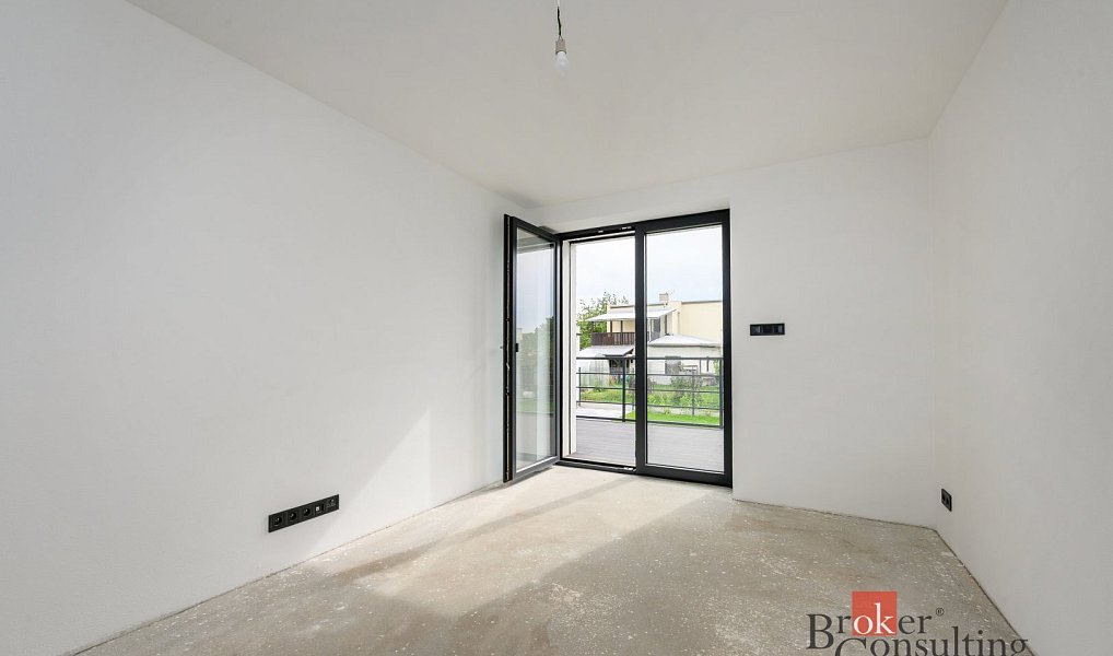 Prodej domu 218 m² s pozemkem 458 m², Plzeň – náhled fotky 11