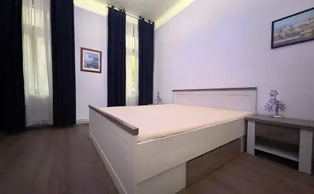 Pronájem bytu 3+1 100 m², Pštrossova, Praha 1 - Nové Město