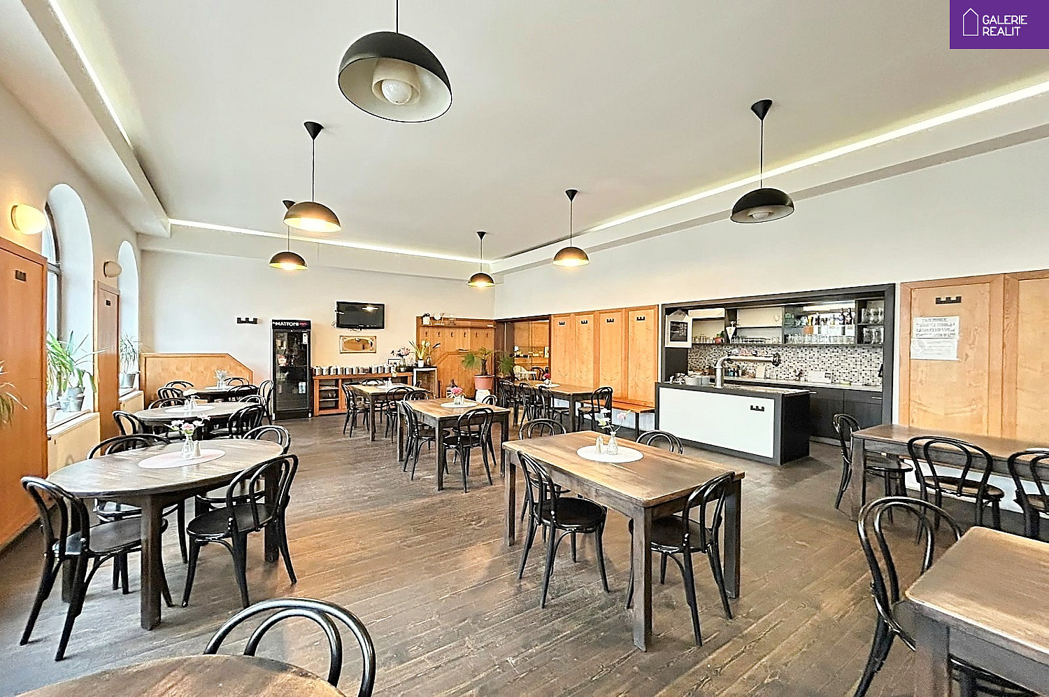 Prodej restaurace 341 m² – fotografie 3