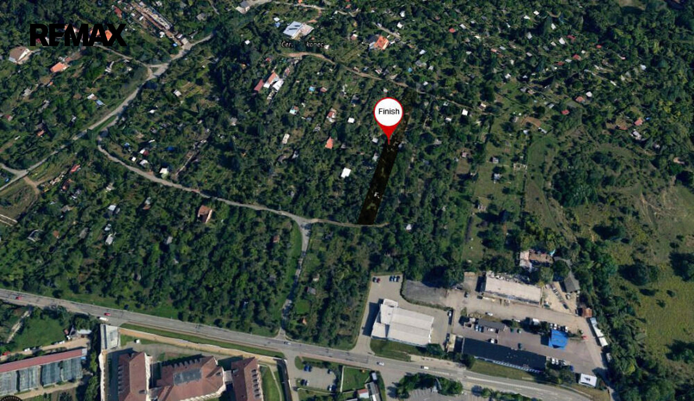 Prodej stavebního pozemku 1 872 m² – fotografie 3