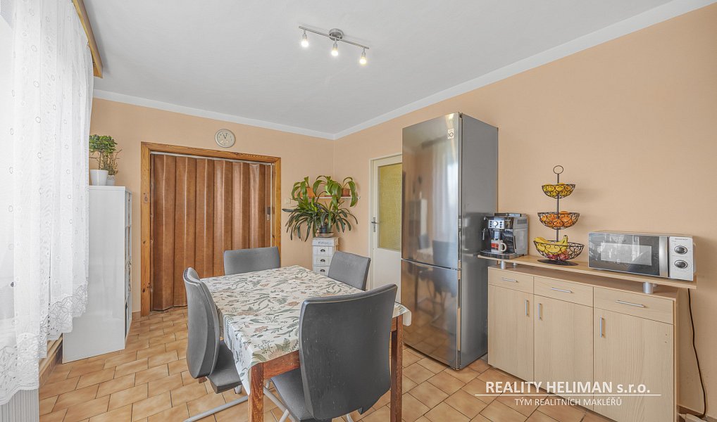 Prodej domu 393 m² s pozemkem 775 m², Líbeznice – náhled fotky 14