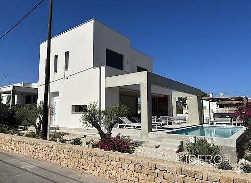 Prodej domu 230 m² s pozemkem 388 m²