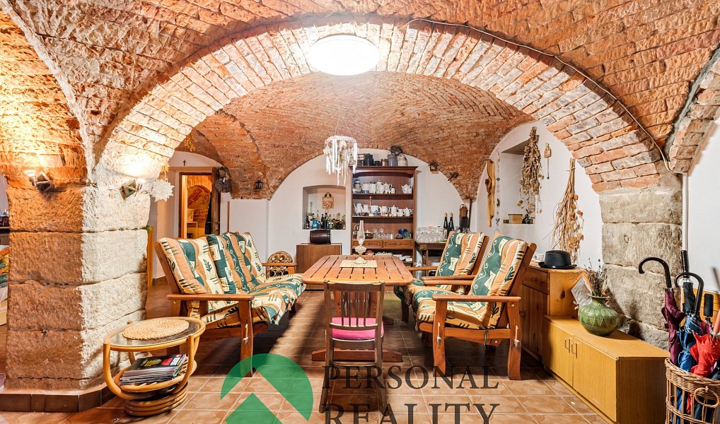 Prodej domu 380 m² s pozemkem 3 118 m², Cvikov – náhled fotky 14