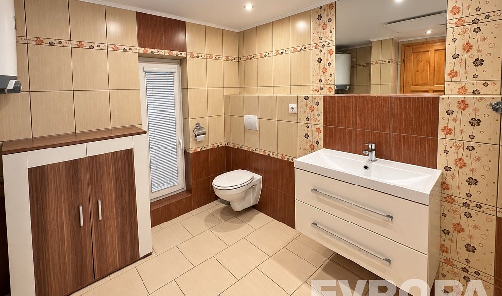 Prodej domu 76 m² s pozemkem 189 m², Čerňovice – náhled fotky 5