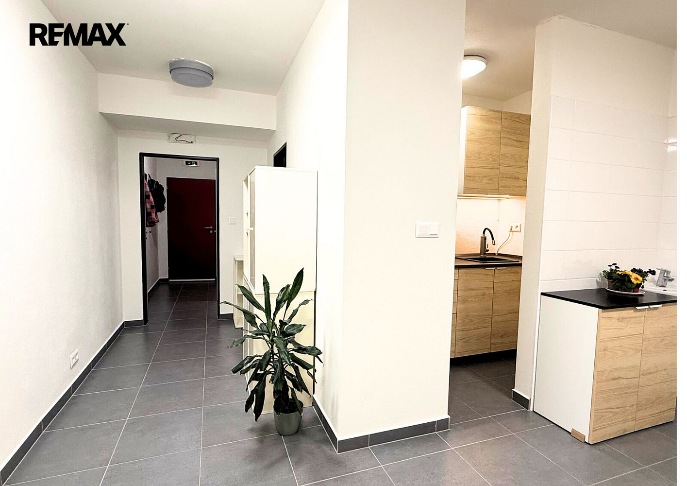 Prodej kanceláře 33 m² – fotografie 4