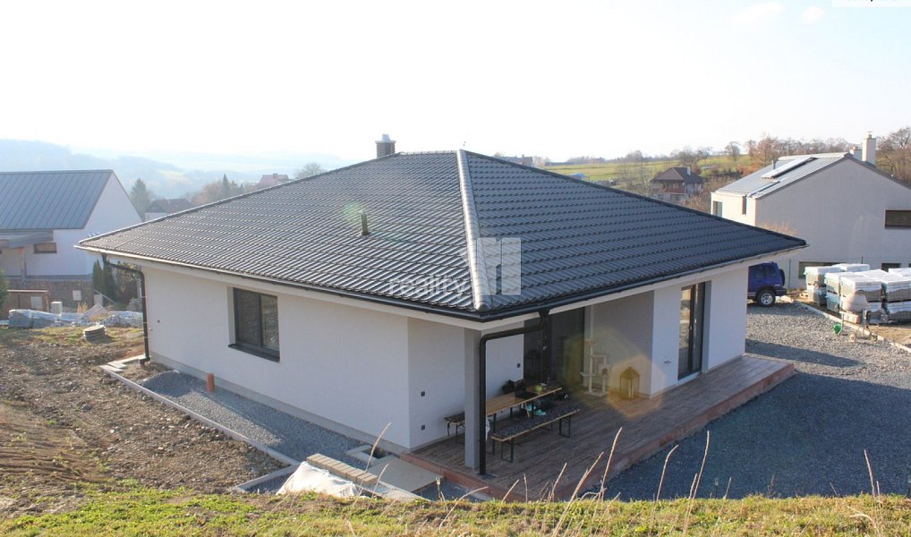 Prodej domu 94 m² s pozemkem 1 825 m², Křekov – náhled fotky 2