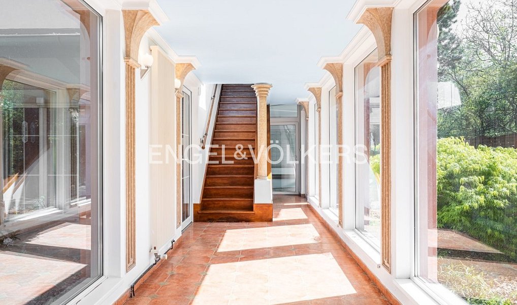 Prodej domu 463 m² s pozemkem 1 277 m², Přezletice – náhled fotky 6