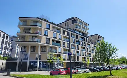 Pronájem bytu 2+kk 58 m²