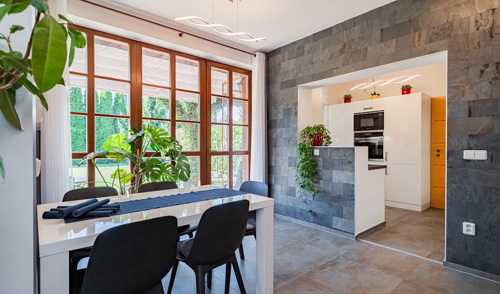 Prodej domu 175 m² s pozemkem 527 m², Dobřejovice – náhled fotky 9