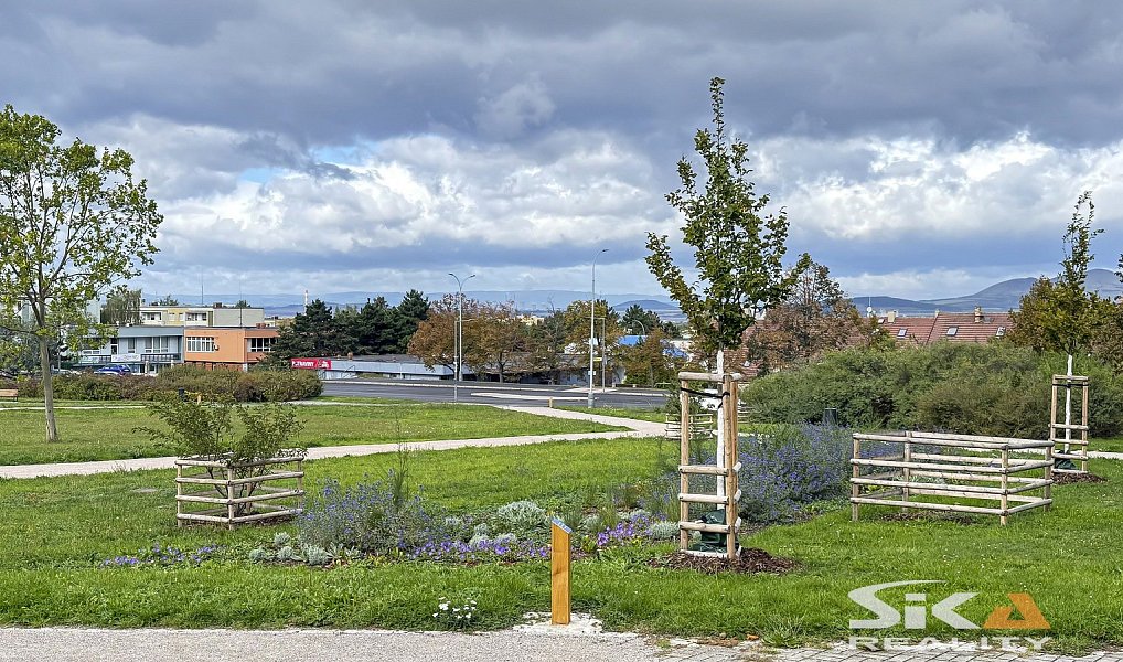 Prodej bytu 1+kk 34 m², Louny – náhled fotky 22