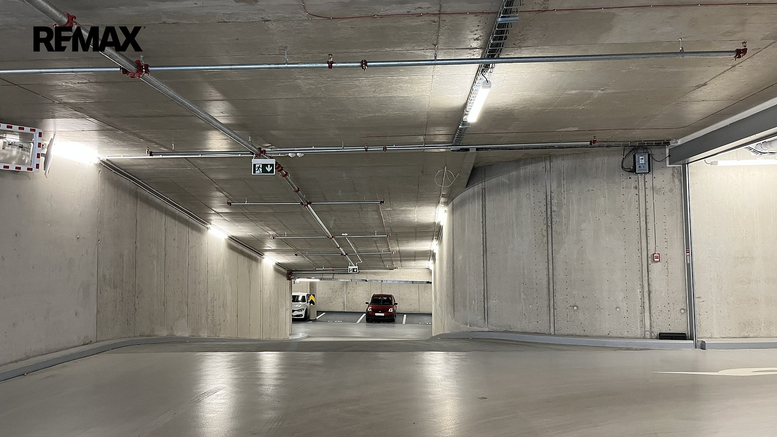 Pronájem garážového stání 15 m2, praha — photo 3