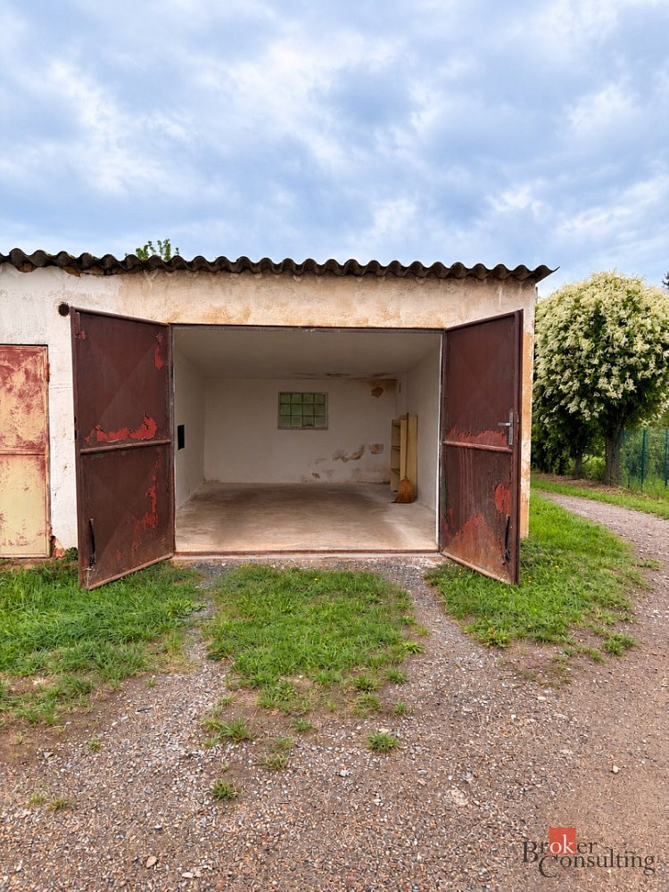 PRODEJ GARÁŽE 22 m2 na vlastním pozemku VEJPRNICE – fotografie 4