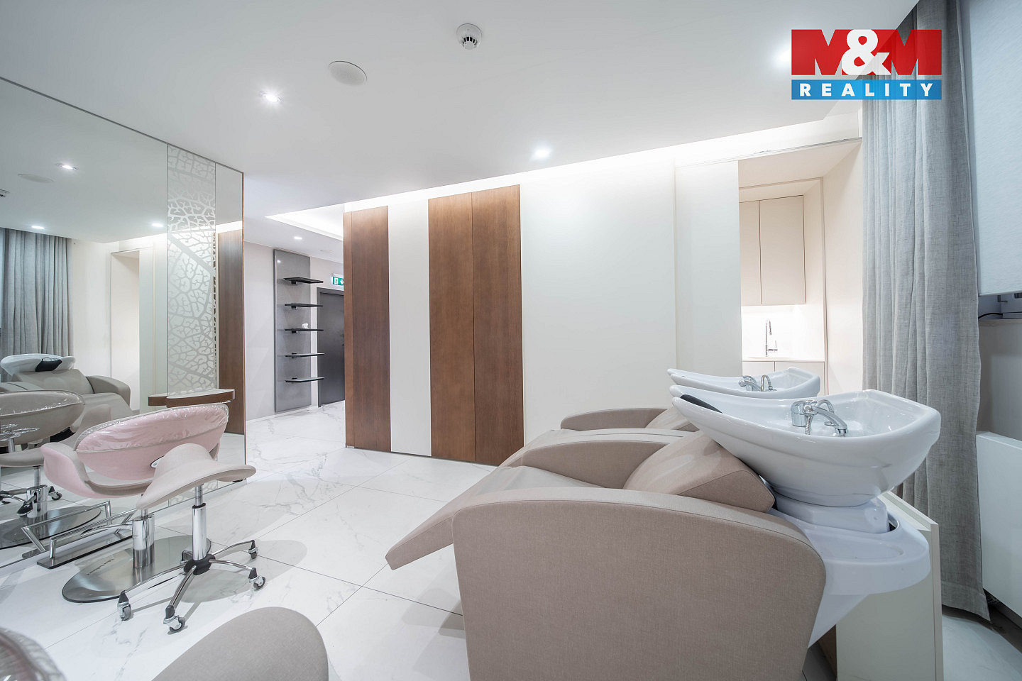 Pronájem obchodních prostor 75 m² — photo 4