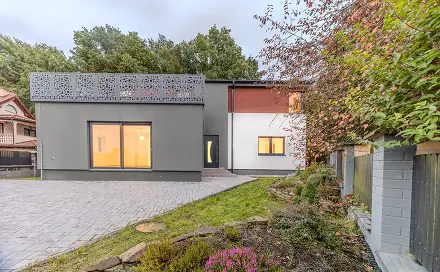 Prodej domu 249 m² s pozemkem 701 m², Plzeň